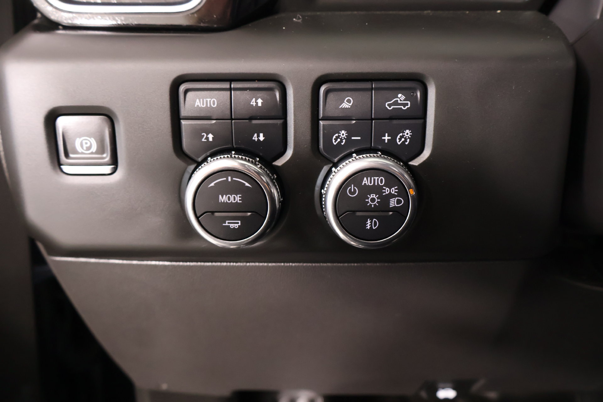 Used 2025 GMC Sierra 1500 Denali w/ Technology Package AWD/4WD image 10