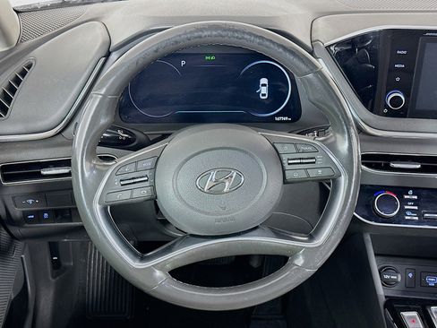 Used 2020 Hyundai Sonata SEL w/ Premium + Sunroof Package FWD image 18