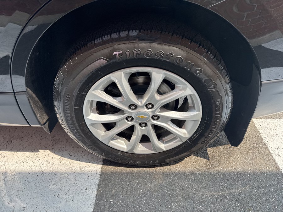 Used 2019 Chevrolet Equinox LT w/ Driver Convenience Package FWD image 13