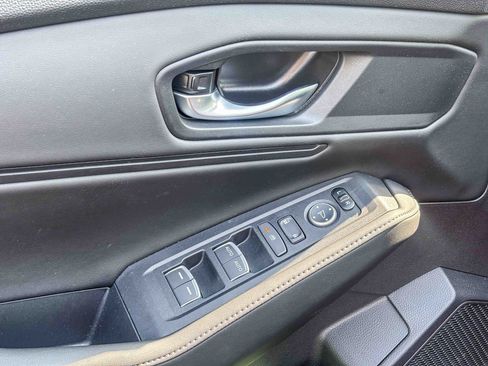 Used 2025 Honda Accord Sport image 22