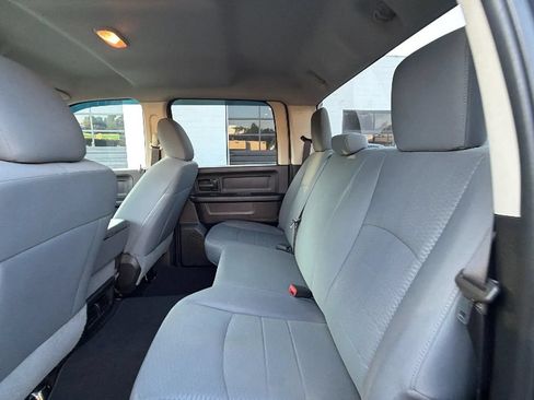Used 2015 RAM 1500 Express AWD/4WD image 41