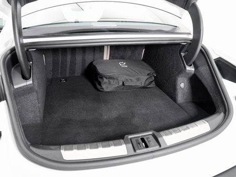 Used 2024 Porsche Taycan 4S image 22