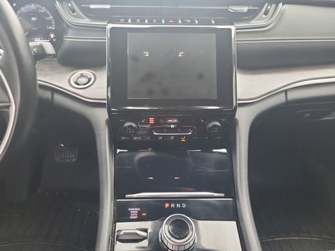 Used 2022 Jeep Grand Cherokee L Limited image 14