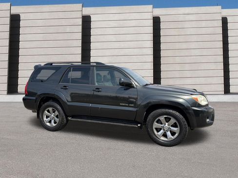 Used 2006 Toyota 4Runner Limited AWD/4WD image 6