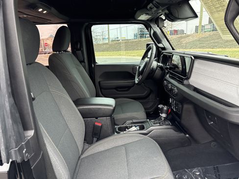 Certified 2024 Jeep Wrangler Sport S image 23