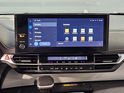 Certified 2025 Toyota Sienna XSE FWD image 16