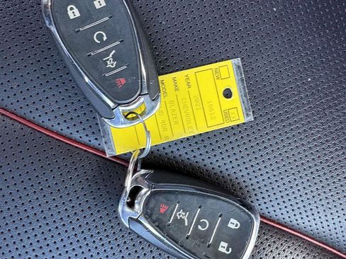 Used 2021 Chevrolet Blazer RS w/ Enhanced Convenience Package image 31