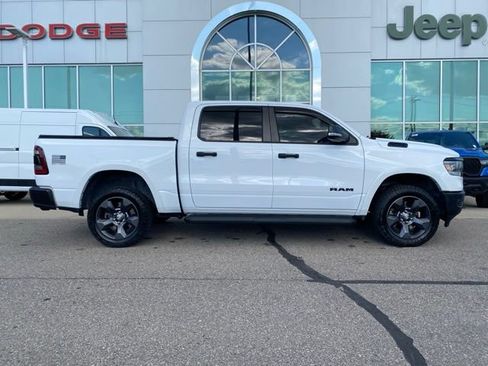 Used 2021 RAM 1500 Big Horn w/ Built-to-serve Edition AWD/4WD image 4