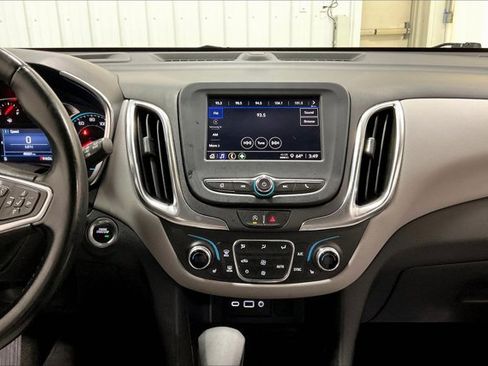 Used 2024 Chevrolet Equinox LT image 6