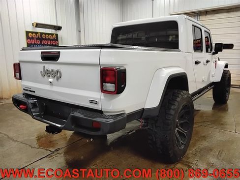 Used 2021 Jeep Gladiator Overland w/ Popular Equipment Package AWD/4WD image 3
