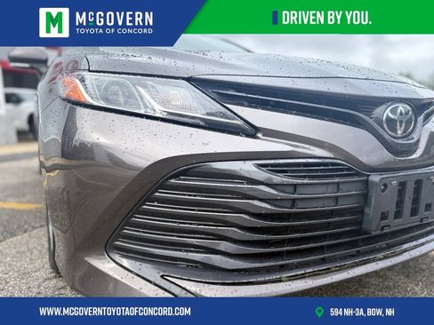 Used 2018 Toyota Camry LE w/ Audio Package FWD image 8
