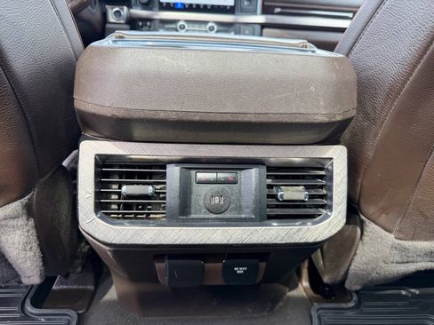 Used 2023 Ford F250 King Ranch w/ FX4 Off-Road Package AWD/4WD image 40
