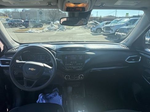 Used 2023 Chevrolet TrailBlazer LT w/ Convenience Package image 33