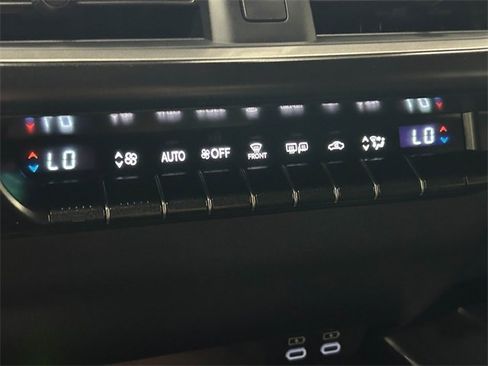 Certified 2025 Lexus UX 300h 300h image 20