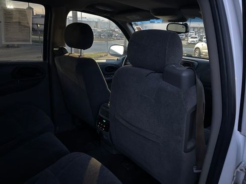 Used 2004 Chevrolet TrailBlazer LT w/ LT Package 1 image 20