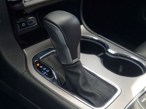 Used 2019 Jeep Grand Cherokee Limited image 30