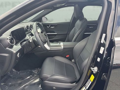 Used 2023 Mercedes-Benz C 300 Sedan image 9