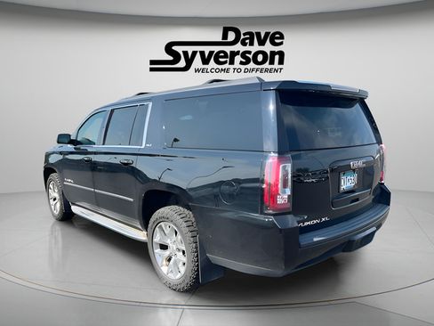 Used 2015 GMC Yukon XL SLT AWD/4WD image 6