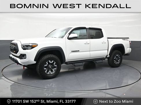 Used 2023 Toyota Tacoma TRD Off-Road w/ TRD Premium Off Road Package RWD image 1