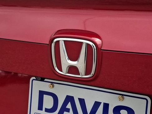 Used 2018 Honda Accord LX image 29