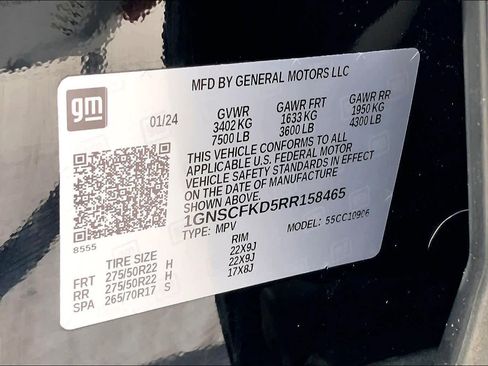 Used 2024 Chevrolet Suburban Premier image 29