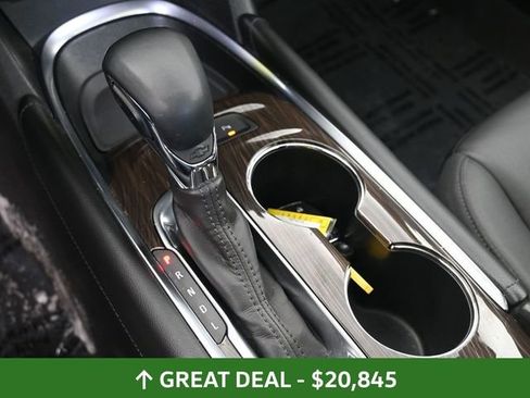 Used 2024 Chevrolet Malibu LT image 26