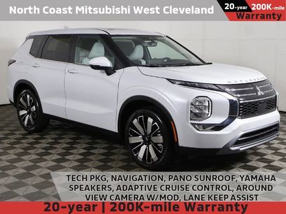 New 2025 Mitsubishi Outlander SE