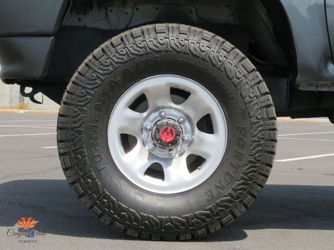 Used 1992 Toyota Pickup Deluxe AWD/4WD image 14
