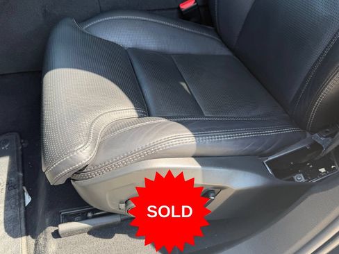 Used 2024 Volvo XC60 T8 Ultimate w/ Protection Package Premier AWD/4WD image 31