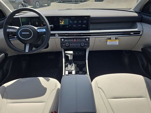 New 2026 Hyundai Tucson SE FWD image 18