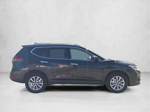 Used 2020 Nissan Rogue SV AWD/4WD image 4