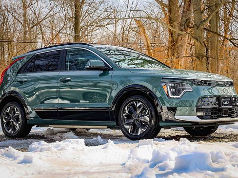 Certified 2024 Kia Niro Wave image 18