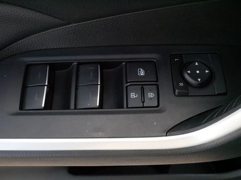 Certified 2025 Toyota RAV4 XLE AWD/4WD image 19
