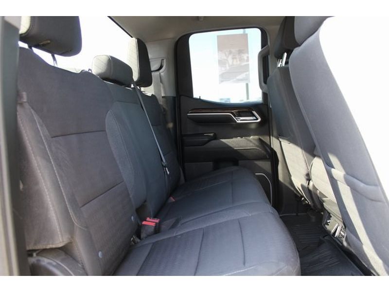 Used 2023 GMC Sierra 1500 Elevation AWD/4WD image 16