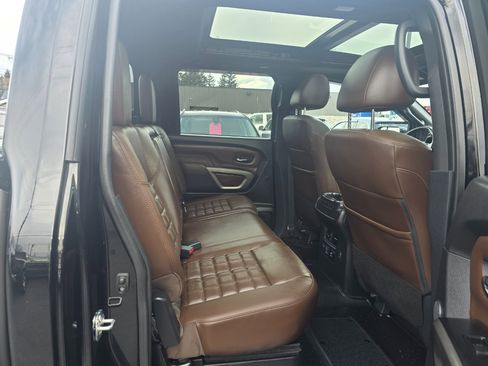Used 2023 Nissan Titan Platinum Reserve w/ Moonroof Package image 16