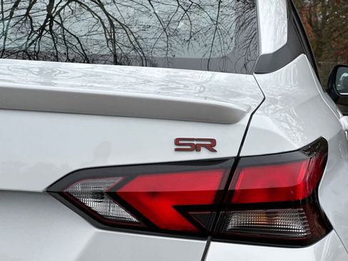 New 2025 Nissan Versa SR w/ Trunk Package image 24