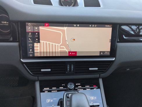 Used 2019 Porsche Cayenne image 17