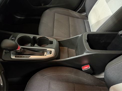 Used 2024 Chevrolet Trax RS FWD image 20