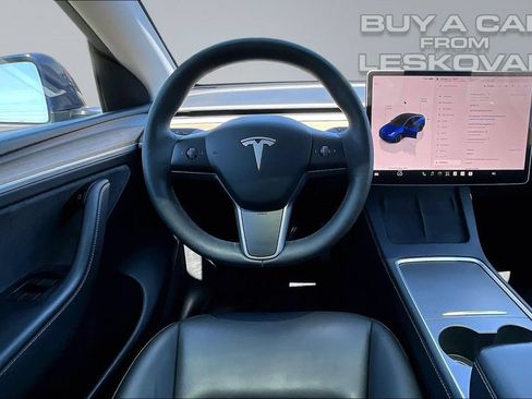 Used 2023 Tesla Model Y Long Range AWD/4WD image 5