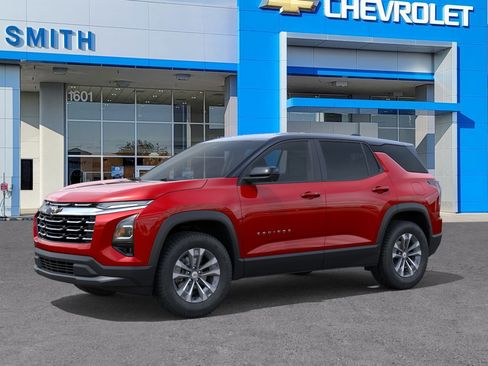 New 2026 Chevrolet Equinox LT w/ Safety and Technology Package FWD image 2