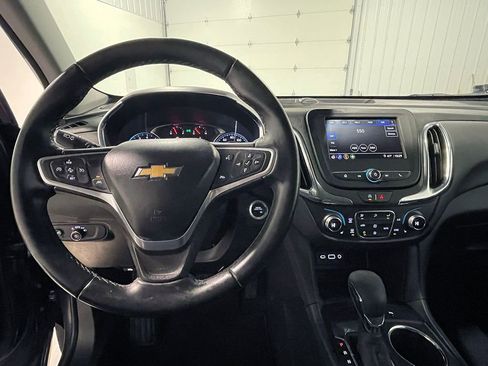 Used 2023 Chevrolet Equinox LT image 37