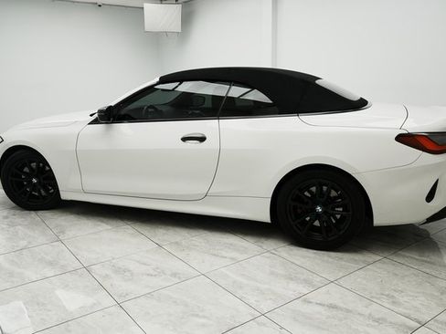Used 2021 BMW 430i Convertible image 3