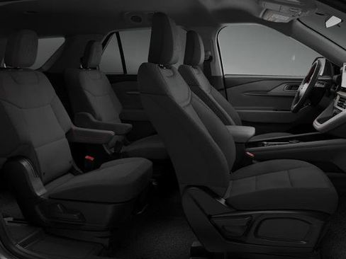 New 2026 Ford Explorer Active RWD image 6