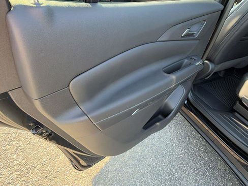 New 2026 Chevrolet Traverse LT FWD image 15