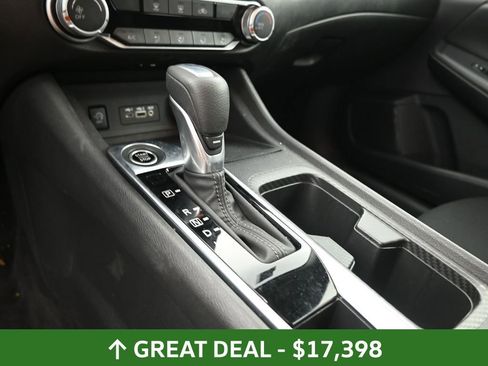 Used 2024 Nissan Sentra SV image 26