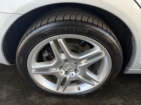 Used 2009 Mercedes-Benz S 550 4MATIC image 37