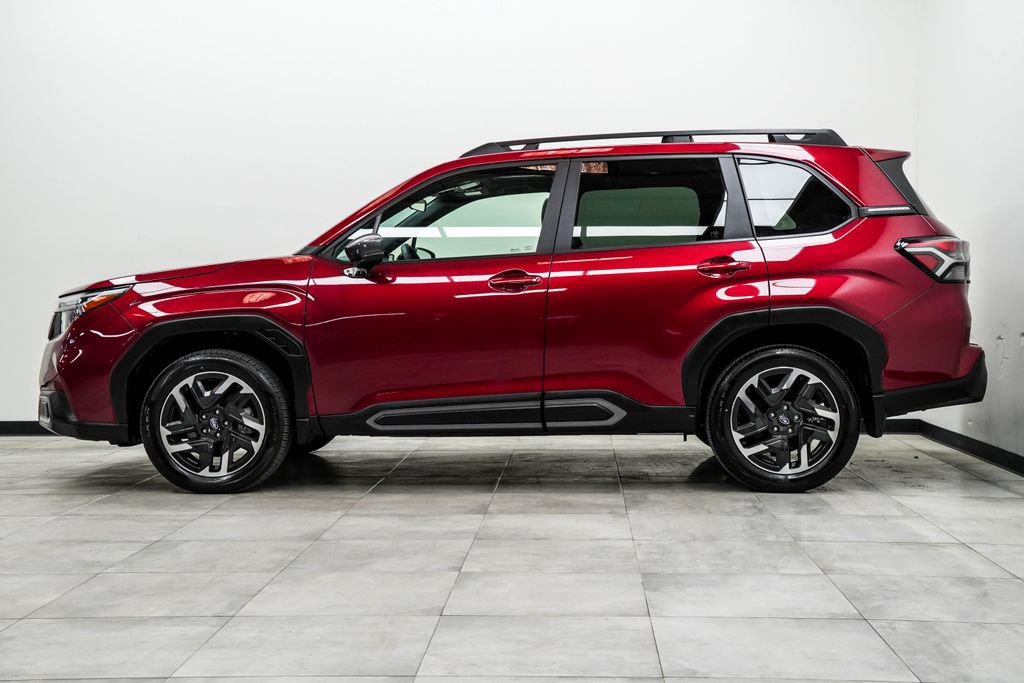 Used 2025 Subaru Forester Limited AWD/4WD image 10