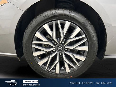 Used 2024 Nissan Altima 2.5 SV image 24