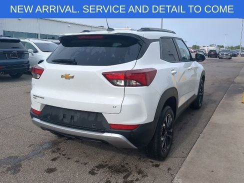 Used 2023 Chevrolet TrailBlazer LT w/ Convenience Package AWD/4WD image 7