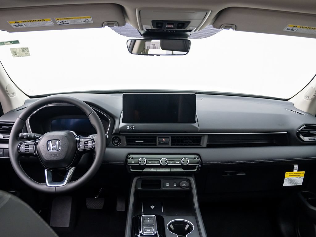 New 2026 Honda Pilot Touring image 10